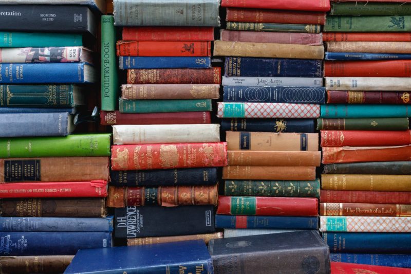 Where to Borrow, Swap and Buy Books | 9 Offline Ethical Suggestions